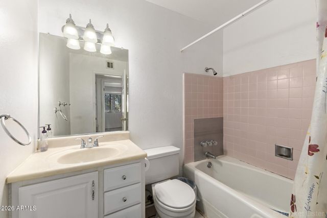 3802 W STATE Avenue, Phoenix, AZ 85051