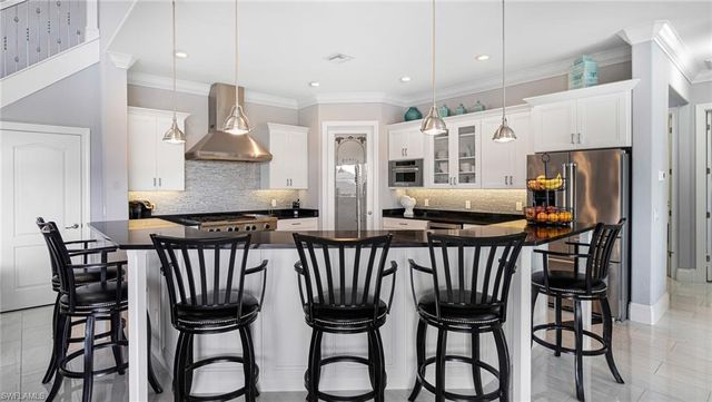 101 SW 39th PL, Cape Coral, FL 33991