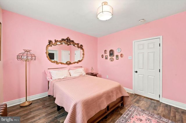 2713 CROYDON ST, Philadelphia, PA 19137