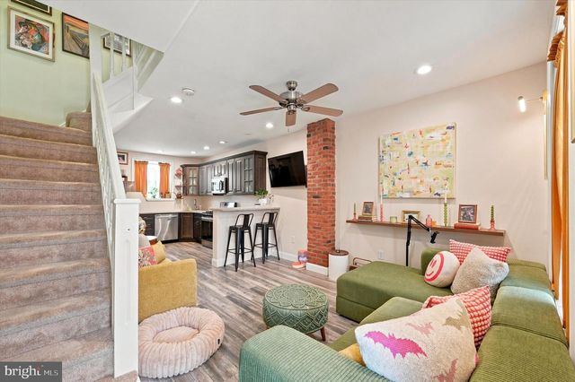 2713 CROYDON ST, Philadelphia, PA 19137