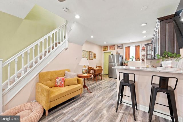 2713 CROYDON ST, Philadelphia, PA 19137