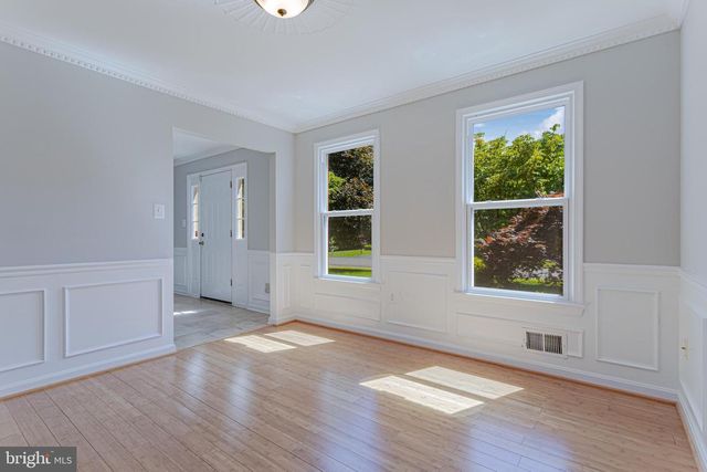 11778 HOLLYVIEW DR, Great Falls, VA 22066