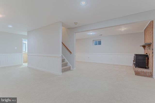 11778 HOLLYVIEW DR, Great Falls, VA 22066