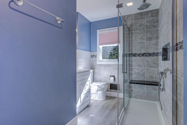 1404 N CHARLOTTE STREET, Appleton, WI 54911