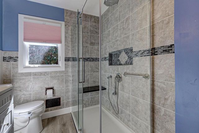 1404 N CHARLOTTE STREET, Appleton, WI 54911