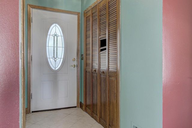 1404 N CHARLOTTE STREET, Appleton, WI 54911