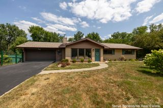4372 Cordes Avenue Nw, Alpine Twp, MI 49321