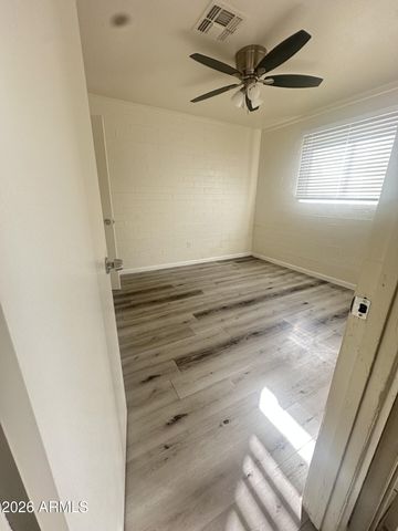 5222 S 13TH Way, Phoenix, AZ 85040