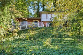 253 Lamplighter SE Lane, Marietta, GA 30067