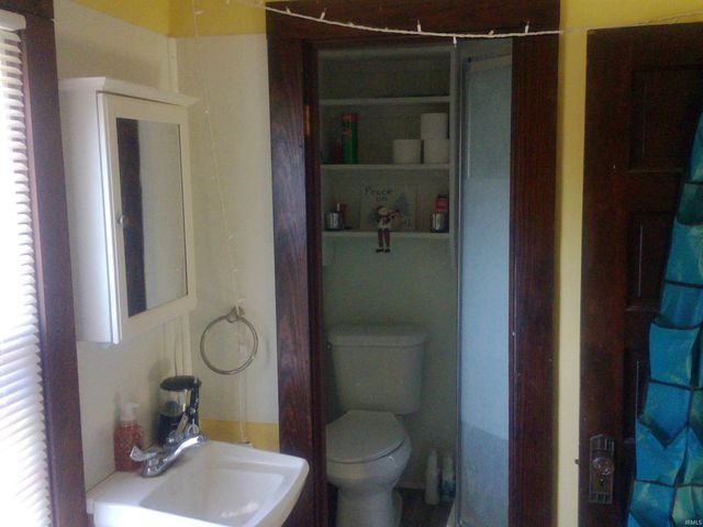 1121 Smith Street, Logansport, IN 46947