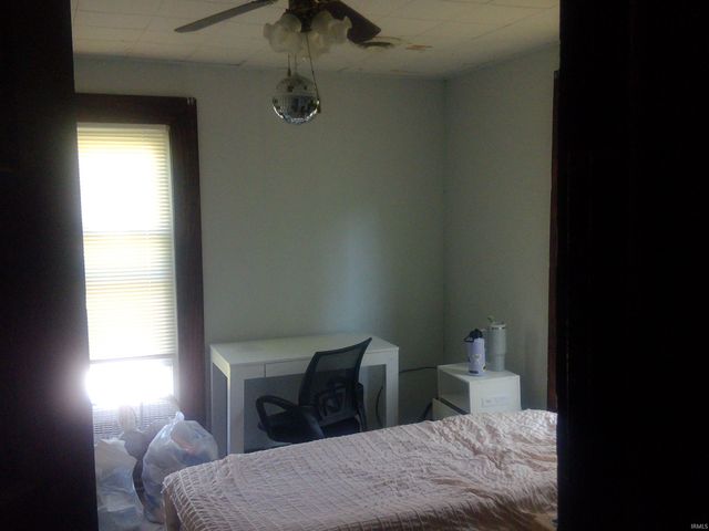 1121 Smith Street, Logansport, IN 46947