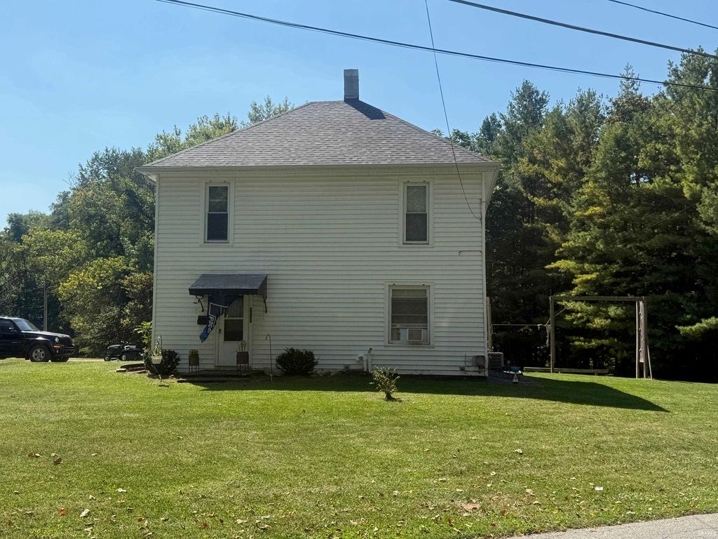 1121 Smith Street, Logansport, IN 46947