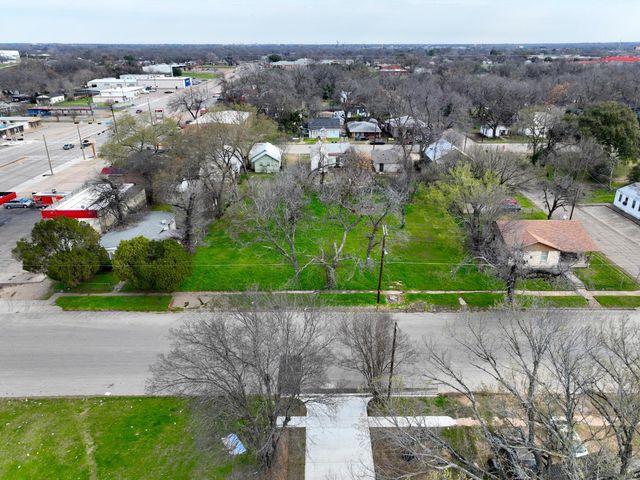 605 Preston Street, Waco, TX 76704