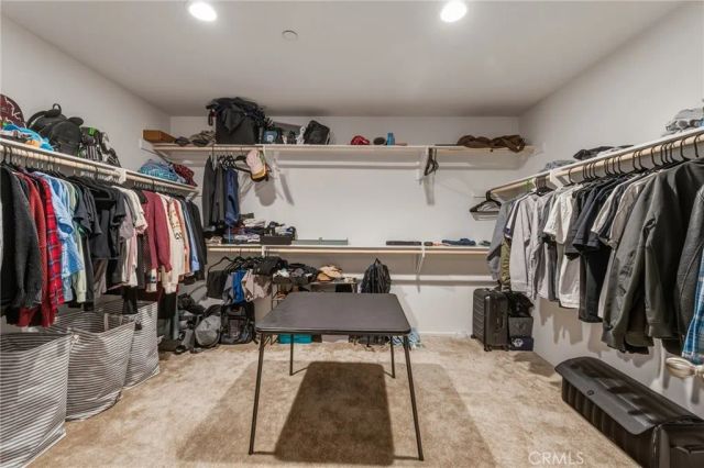 575 Feeder, Hemet, CA 92543