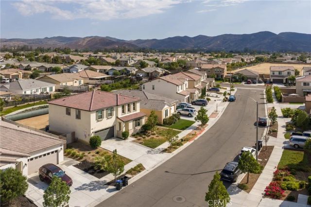 575 Feeder, Hemet, CA 92543