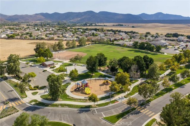 575 Feeder, Hemet, CA 92543