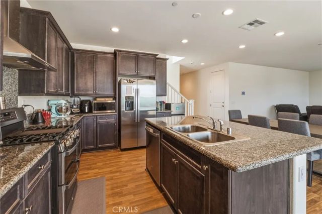 575 Feeder, Hemet, CA 92543