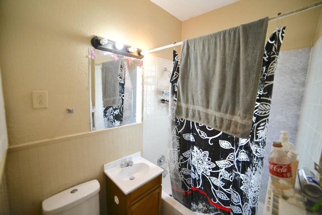 2012 W Burleigh STREET, Milwaukee, WI 53206