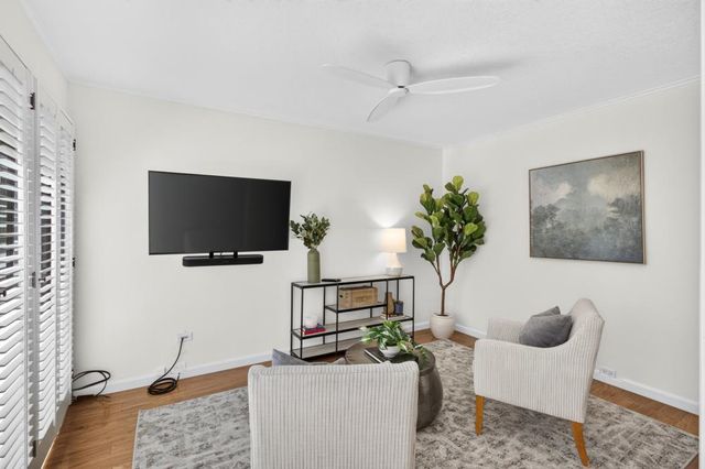 1427 Commons Dr, Sacramento, CA 95825