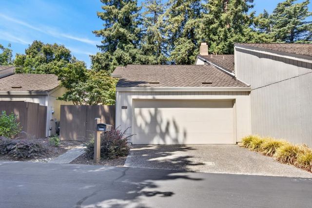 1427 Commons Dr, Sacramento, CA 95825