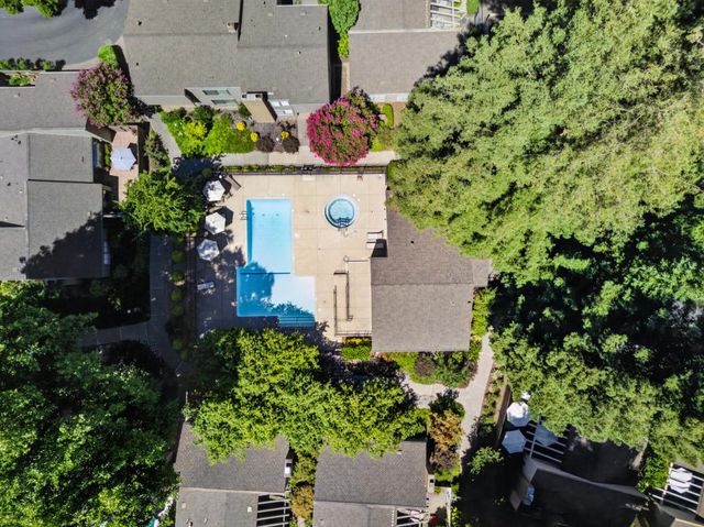 1427 Commons Dr, Sacramento, CA 95825