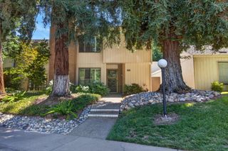 1427 Commons Dr, Sacramento, CA 95825