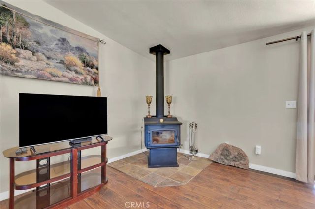 10532 Acanthus Street, Phelan, CA 92371