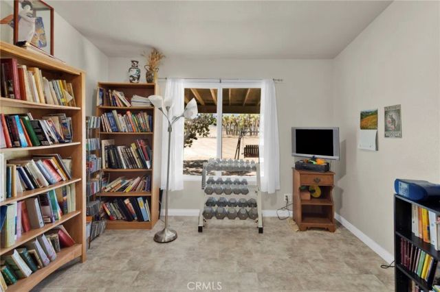 10532 Acanthus Street, Phelan, CA 92371