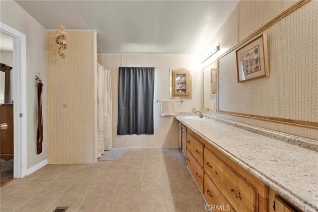10532 Acanthus Street, Phelan, CA 92371