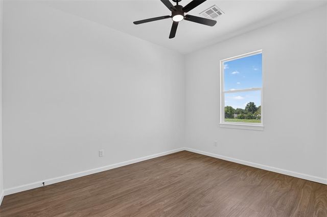 8754 Patriot Drive, Midwest City, OK 73110
