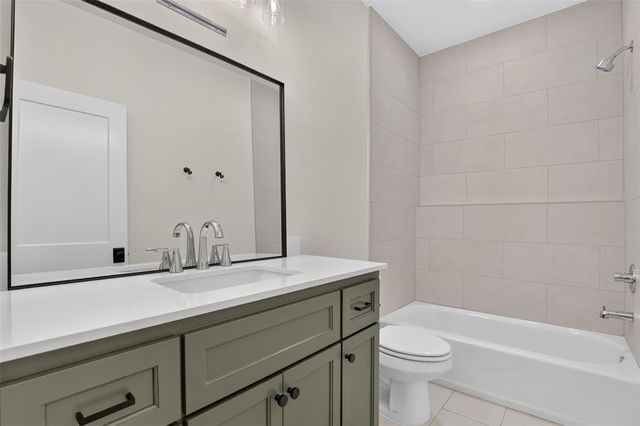 8754 Patriot Drive, Midwest City, OK 73110