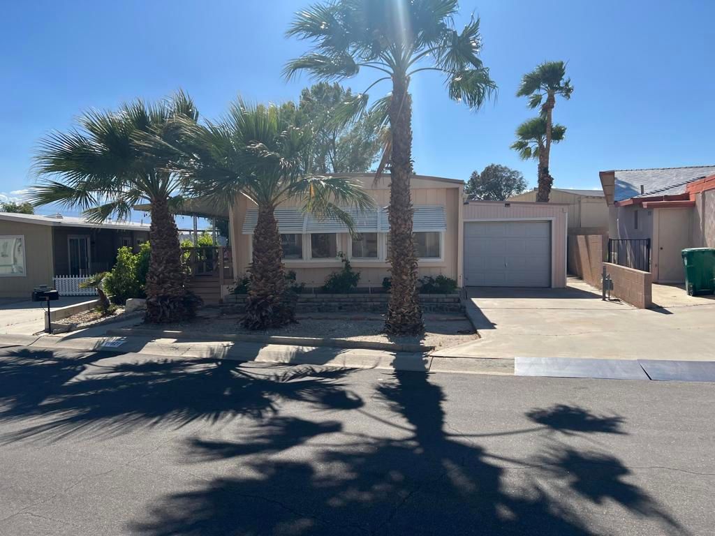 16821 Greenway Court, Desert Hot Springs, CA 92241