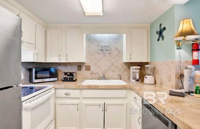 407 W Beach Boulevard 571, Gulf Shores, AL 36542