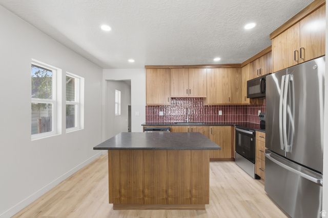 170 E WENTWORTH AVE, South Salt Lake, UT 84115