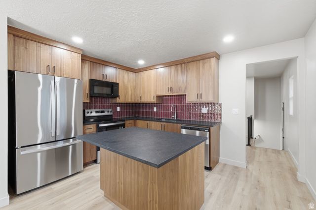 170 E WENTWORTH AVE, South Salt Lake, UT 84115