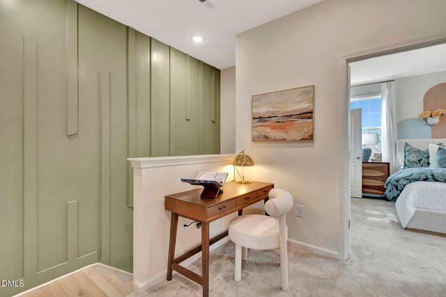 10025 Secluded Garden Drive 163, Apex, NC 27523