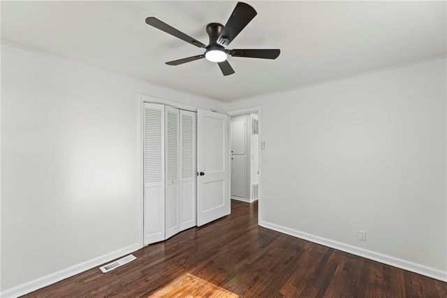 7718 Longwood Avenue, Kansas City, KS 66109