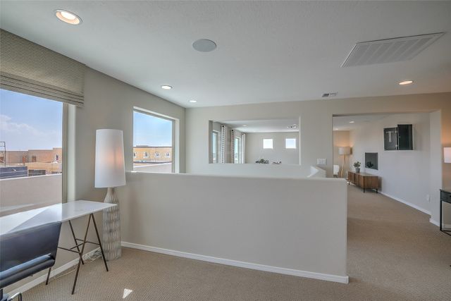 4630 Rail Runner Road, Santa Fe, NM 87507