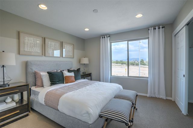 4630 Rail Runner Road, Santa Fe, NM 87507