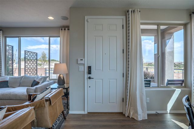 4630 Rail Runner Road, Santa Fe, NM 87507