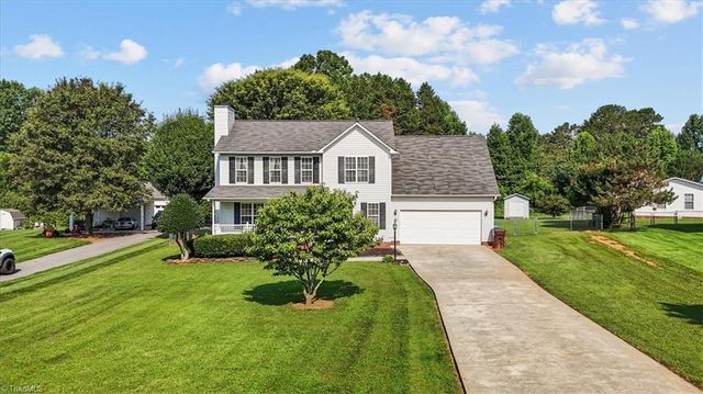 116 Winchester Road, Advance, NC 27006