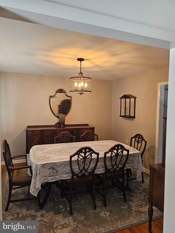 764 QUARRY RD, Bunker Hill, WV 25413