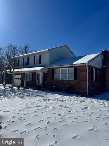 764 QUARRY RD, Bunker Hill, WV 25413