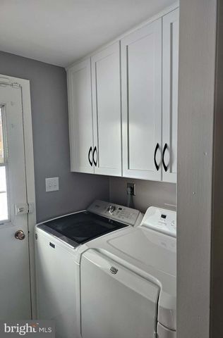 764 QUARRY RD, Bunker Hill, WV 25413