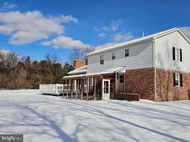764 QUARRY RD, Bunker Hill, WV 25413