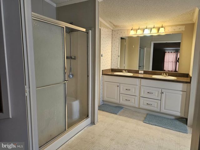 764 QUARRY RD, Bunker Hill, WV 25413