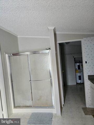 764 QUARRY RD, Bunker Hill, WV 25413