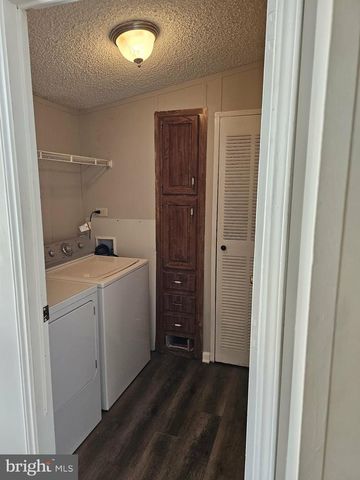 764 QUARRY RD, Bunker Hill, WV 25413