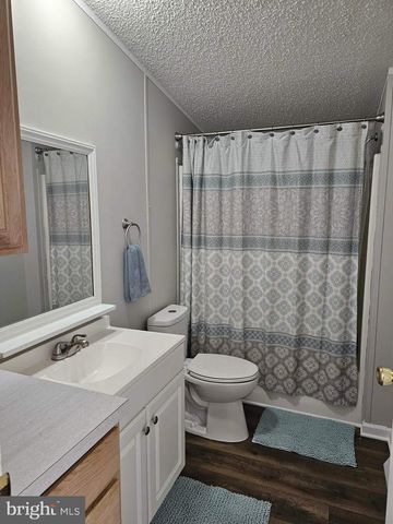 764 QUARRY RD, Bunker Hill, WV 25413