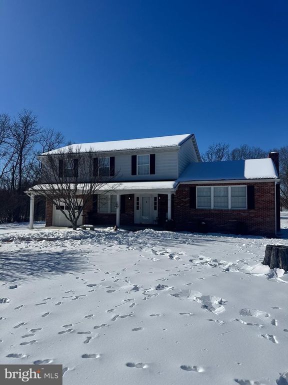 764 QUARRY RD, Bunker Hill, WV 25413